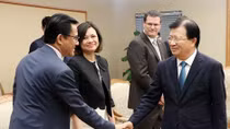 Vietnamese, French firms encouraged to expand cooperation in aviation