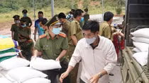 Medical supplies presented to Lao security departments
