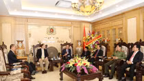 Deputy Minister Nguyen Van Thanh discusses cyber security with US expert 
