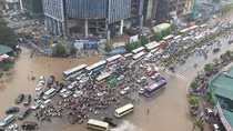 Hanoi prepares detailed anti-flood master plan