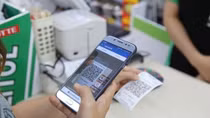 Schools, hospitals go cashless by December: Deputy PM