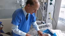 American surgeon helps poor Vietnamese patients face the world
