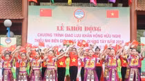 More than 500 youths join Vietnam-China border friendship exchange