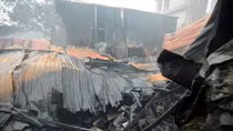 Hanoi: Eight killed, go missing in workshop blaze