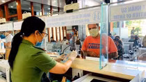 Passenger on same flight with confirmed COVID-19 case quarantined