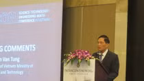 Conference spotlights significance of science, technology growth