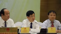 Protection racket at Long Bien market is unacceptable: MPS leader 