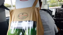Saigon cab firm takes on Uber with unexpected weapon: grapefruit