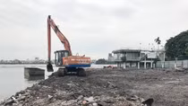 Hanoi's West Lake not filled up to build hotels
