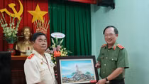 Inaugurating memorial house of late Minister Bui Thien Ngo