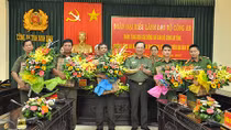 Police units pay tribute to martyrs and war invalids