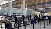 Flight brings home nearly 360 Vietnamese from US, Japan