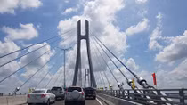 Vam Cong Bridge open to traffic