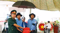 Kien Giang holds ceremony to rebury found remains of martyrs 