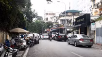 Hanoi considers raising increased road rental fees