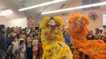 Mid-Autumn Festival held for Vietnamese children abroad
