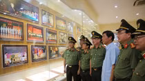 MPS delegation pays tribute to Uncle Ho 