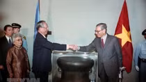 Former President Le Duc Anh’s contributions grab international headlines
