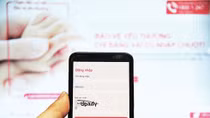 Prudential pioneering online life insurance services