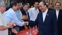 Leaders obtain high votes of confidence in residences
