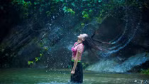 Khe Kem waterfall – a silver strip of silk amid the jungle