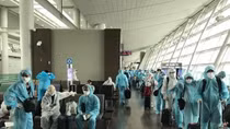 300 Vietnamese citizens brought home from Canada, RoK