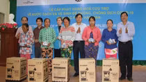 UNICEF in Vietnam presents daily supplies to Ninh Thuan