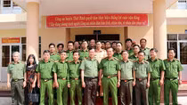 Deputy Minister Le Tan Toi visits police units in Ca Mau and KienGiang