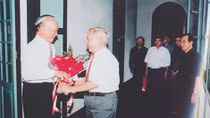 Photos of former President Le Duc Anh