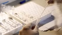 Hanoi steps up COVID-19 testing for at-risk people amid new case spike