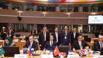 Deputy FM: PM Phuc’s Europe tour manifests Vietnam’s responsibility