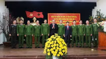 Permanent Deputy PM pay pre-Tet visits to Police Departments
