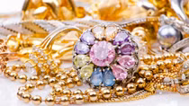 Vietnam’s jewelers struggle to penetrate ASEAN market