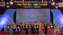 Music programme raises 25.7 billion VND for the disabled, orphans