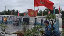 Lunar New Year celebrations in remote islands and border areas