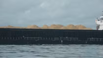 Phu Quoc exports nearly 1 million m3 of saline sand