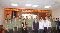 Public Security Department for Information and Communications meets leaders of Central press, publishing and film agencies