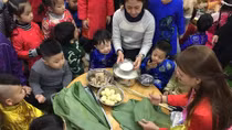 Kindergarten children learn about Tet