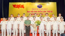 Deputy Minister Le Tan Toi attends Party Congress of the Security Guard Force