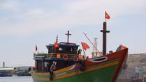 Đà Nẵng launches logistics trawler