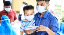Bac Giang: Children under five allowed to be quarantined at home