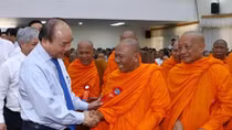 Prime Minister celebrates Chol Chnam Thmay festival with Khmer people