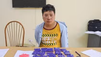 Dien Bien police bust meth trafficking gangs, seize 110,000 pills