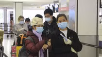 More than 340 Vietnamese citizens flown home from Russia