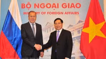 Vietnam, Russia agree on steps to boost ties