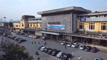 "Proposal to move Hanoi railway station requires discussion"