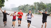 Marathon to raise funds for the poor in Hanoi