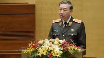 Minister To Lam praises Public Security Forces nationwide for their efforts in the fight against COVID-19 
