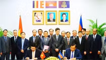 Vietnam, Cambodia look to foster partnership in 28 areas