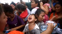 Thousands of caravan migrants take shelter in southern Mexico